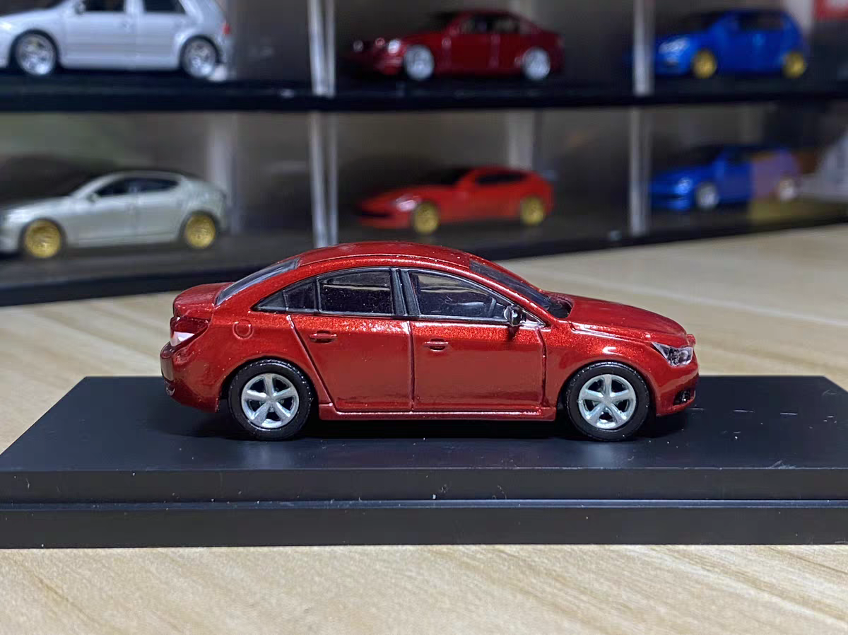 Chevrolet Cruze 2011 Red 1:64, Customizable Color Model Car